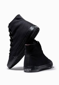 Ombre Vysoké tenisky - black