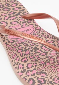 Havaianas SLIM ANIMALS MINI-ME - Teenslippers - crocus rose/golden blush