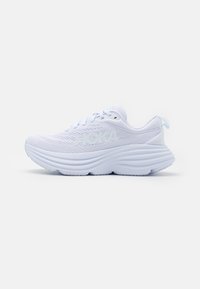 BONDI 8 - Chaussures de running sur route - white