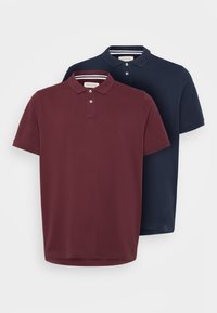 - Koszulka polo