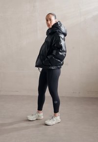 adidas by Stella McCartney TRUENATURE SHORT PADDED WINTER - Winterjas - black