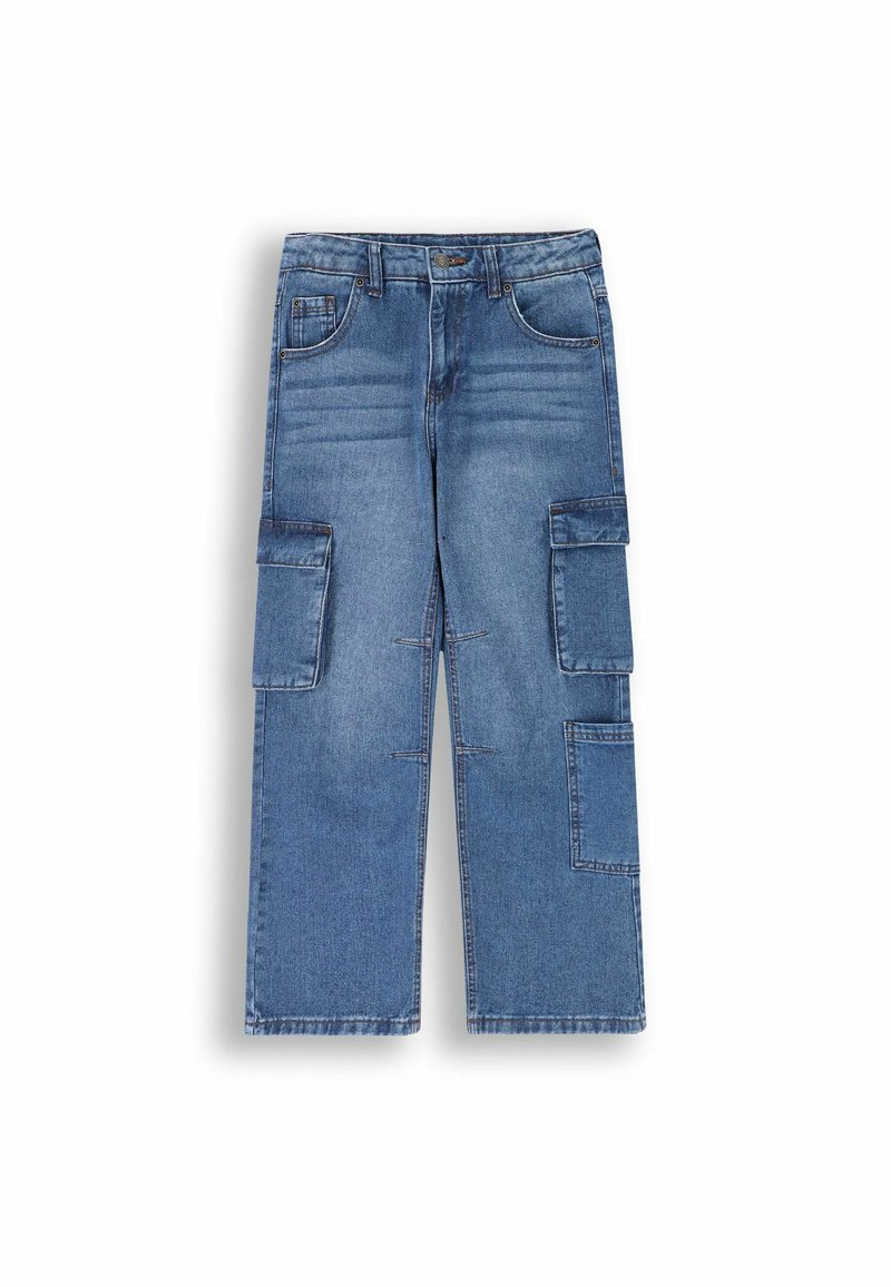 Niebieskie proste spodnie cargo z denimu. Posiadają wiele bocznych kieszeni, zapięcie na guziki oraz szlufki na pasek. Teksturowana tkanina z wyblakłymi detalami.