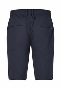 Shorts bleu marine avec une taille élastique, deux poches arrière et des coutures d'accent. Fabriqués en matériau léger, conçus pour le confort.