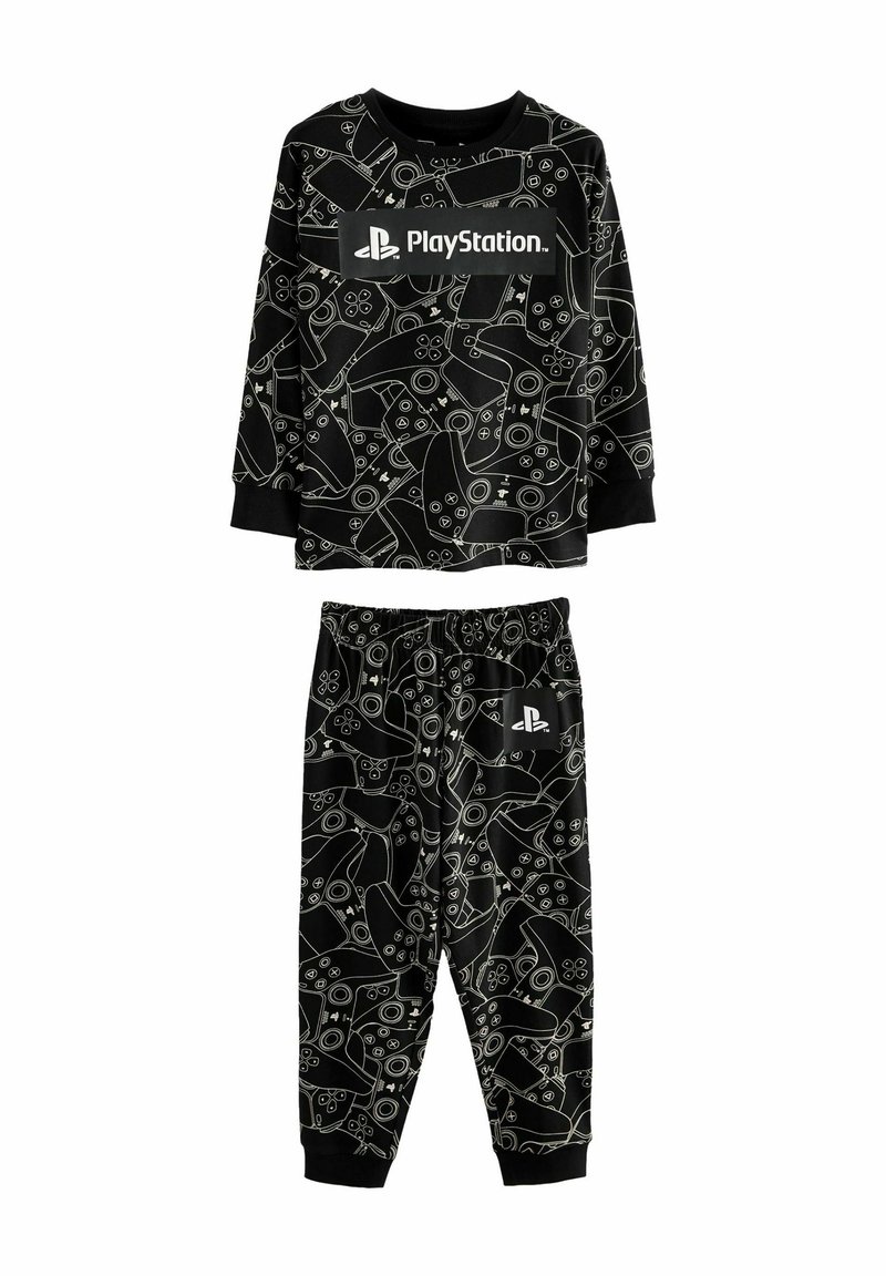 Ensemble de pyjama noir comprenant un haut à manches longues et un pantalon. Le design inclut des contours de manettes de jeu et le logo PlayStation en blanc.