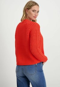 Monari Strickjacke - bright coral