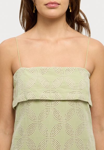 Faithfull the brand BEA MAXI DRESS - Rochie maxi - sage/sand