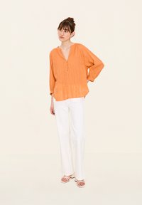 Odd Molly TUESDAY AT LUNCH  - Blus - golden ochre