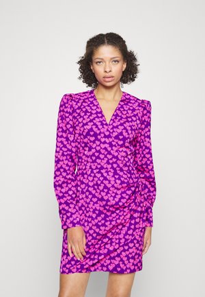 YVONNE DRESS - Cocktailjurk - heartbeats purple