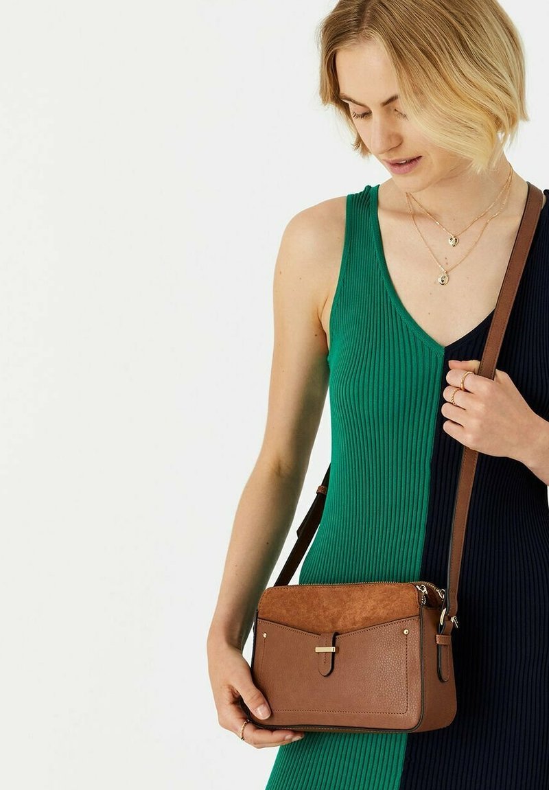 Accessorize SHELBY - Borsa a tracolla - tan