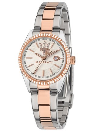 Montre Maserati avec un bracelet en acier inoxydable argent et or rose, un cadran argent texturé et un affichage de la date à 3 heures. Lunette accentuée.