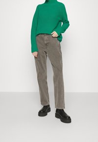 Marc O'Polo Trui - red