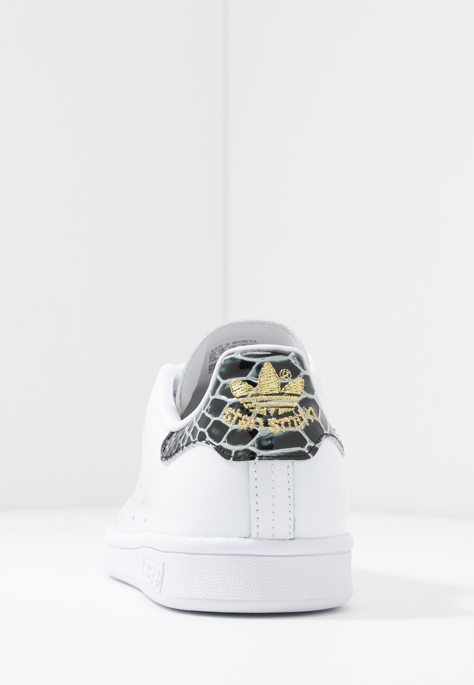adidas gold stan smith