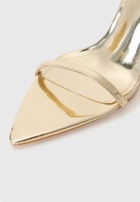 Simmi London PEAR złoty
