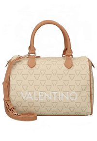 Τσάντα χειρός σε μπεζ χρώμα με επαναλαμβανόμενο μοτίβο λογοτύπου, δερμάτινες λεπτομέρειες σε καφέ χρώμα, διπλές λαβές στο πάνω μέρος και αποσπώμενο ιμάντα για φορητότητα crossbody. Συμπαγής, στρογγυλεμένο σχήμα.