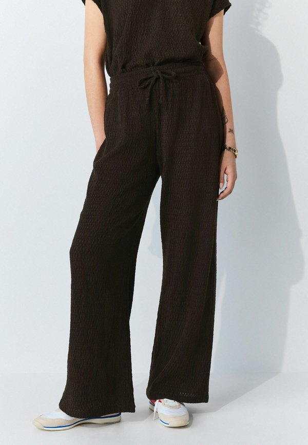 REGULAR FIT - Stoffhose