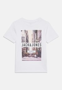 Δεν επιλέχθηκε, white