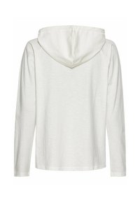 Hvid langærmet hoodie, blød tekstur, med et enkelt design, snor i huen og ribbede manchetter ved ærmerne.