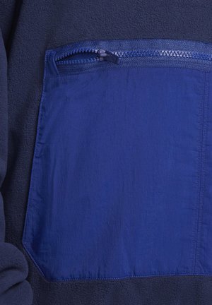 M NSW SPU POLAR FLC  - Luvtröja - midnight navy deep royal blue light bone