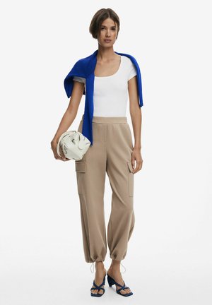 CARGO - Mono - brown