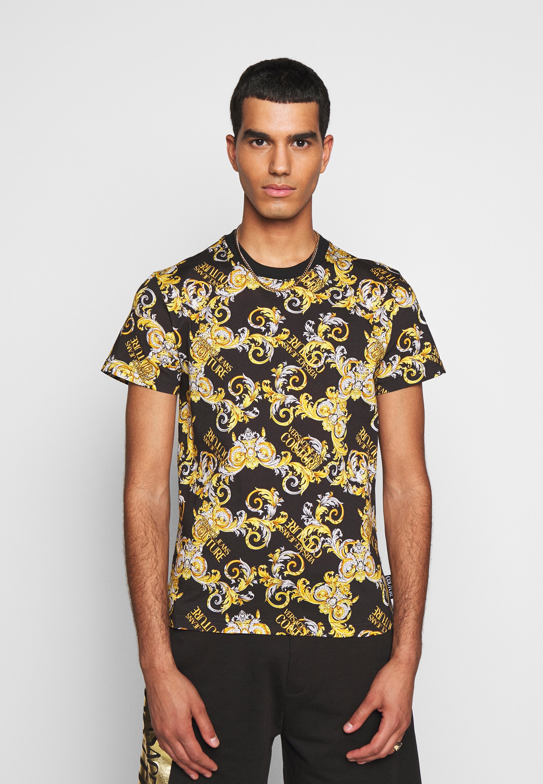 Versace Jeans Couture PRINT NEW LOGO T shirt print nero Versace Jeans Couture PRINT NEW LOGO Sweater neroZwart