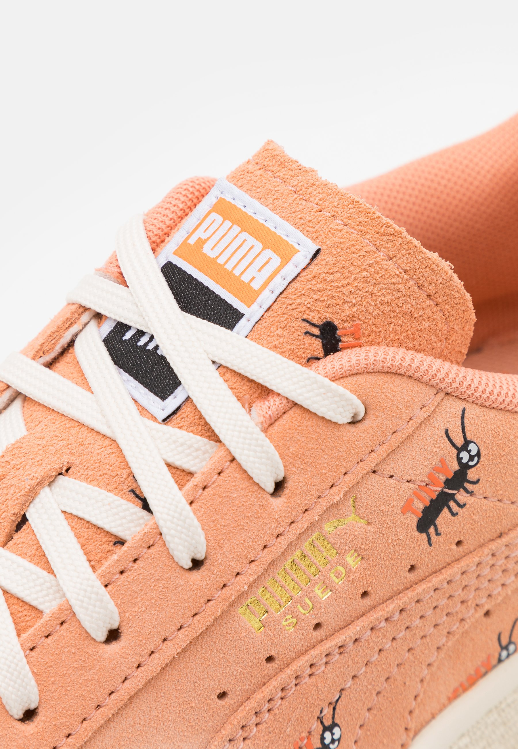 coral puma trainers