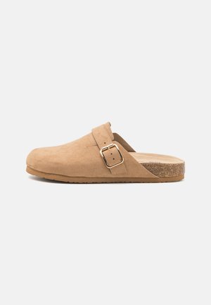CALLI - Lahtised kingad - medium beige