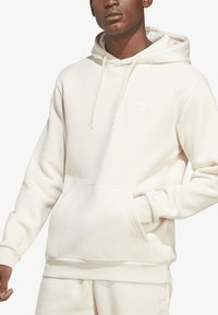 adidas Originals ESSENTIAL HOODY UNISEX - Majica s kapuljačom -  white