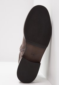Steffen Schraut Botines bajos - grey