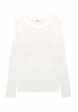 Chemise blanche à manches longues avec col rond et détail de couture beige subtil autour du col, étalée à plat.