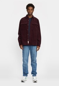 REVOLUTION Camicia - burgundy