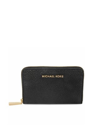 Portafoglio in pelle nera testurizzata con zip dorata e logo "MICHAEL KORS" impresso in oro al centro anteriore.