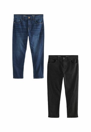 Due coppie di jeans slim-fit: una in denim blu scuro con un fronte sbiadito, l'altra in nero solido. Entrambi presentano tasche frontali e una vita.