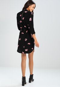 mbyM MASH-M - Φόρεμα ημέρας - messina