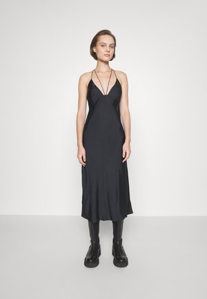 STRAP MIDI DRESS - Koktajl obleka/za zabavo - black