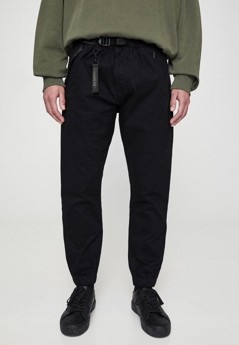 PULL&BEAR Kalhoty - metallic black