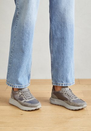 Sneakers laag - grey