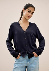 Next UP PETITE - Adīta jaka - navy blue
