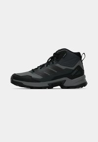 Δεν επιλέχθηκε, grey four/core black/carbon