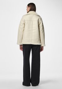 Pieces NORA AVIATOR - Faux leather jacket - birch