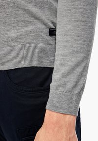 Strickpullover - light grey