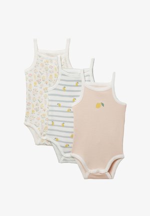 Trois bodys sans manches pour bébé dans des couleurs douces : un avec un imprimé floral jaune, un gris rayé avec des citrons, un uni pêche avec un motif citron.