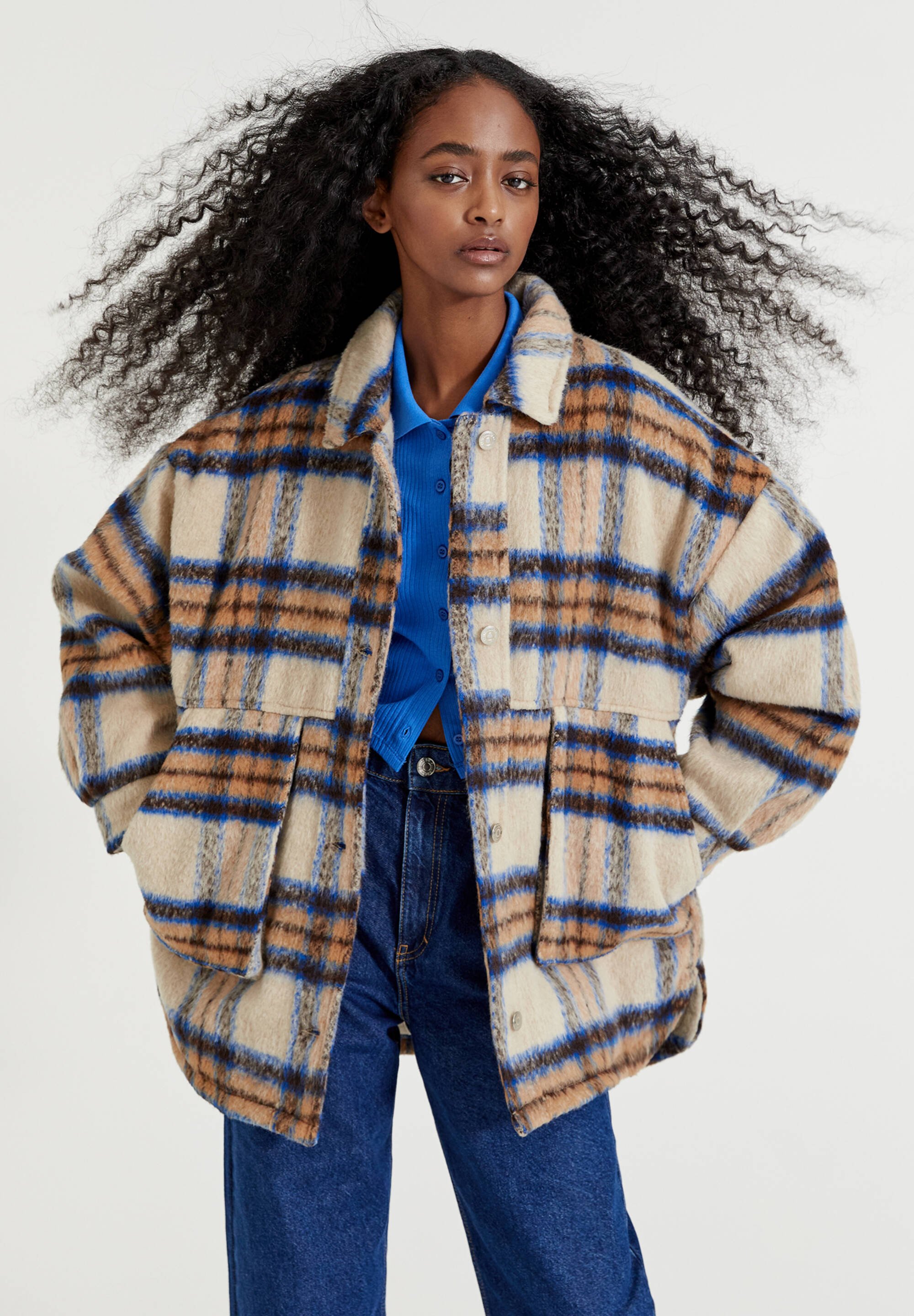 pull and bear checked coat