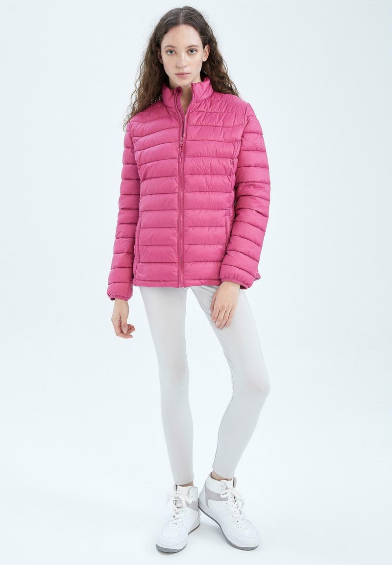 DeFacto Jas donkerroze DeFacto Jas donkerroze