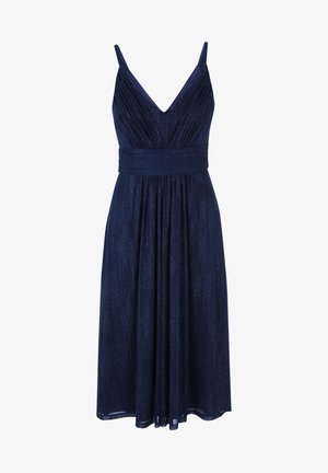 Námořnicky modré šaty s výstřihem do V, tenkými ramínky, nabíraným živůtkem a hladkou splývavou sukní. Jsou zdobeny jemným třpytem a mají přiléhavý pás.