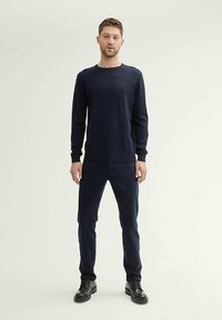 TOM TAILOR Vászonnadrágok - sky captain blue