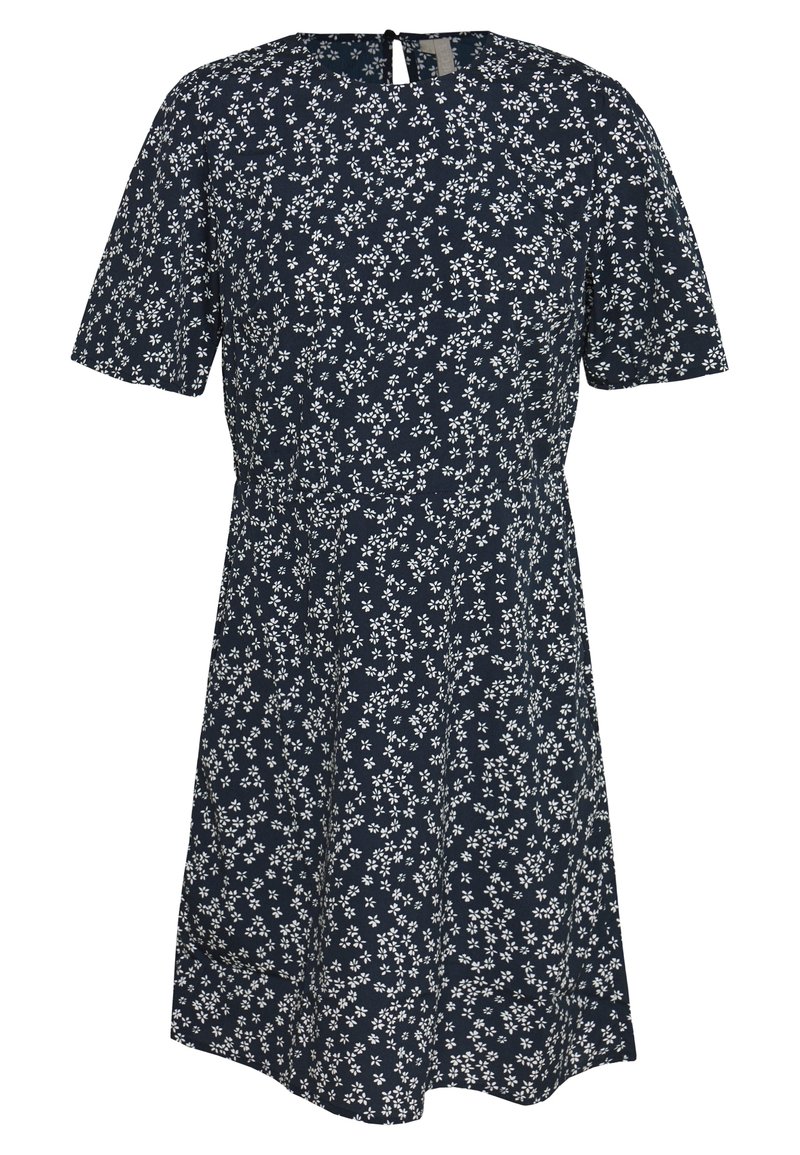 Námořnické šaty s bílým květinovým potiskem, krátkými rukávy, kulatým výstřihem a detailem se slzičkovým výstřihem na zádech. Tkanina vypadá měkká a hladká.