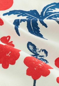 GRAPHIC FUN FRUIT RELAXED FIT  - Triko s potiskem - ecru white red