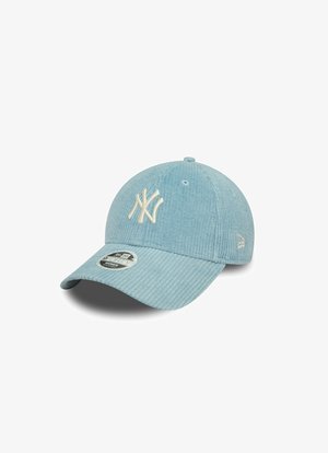Blaues Cord-Hip-Hop-Cap mit aufgesticktem weißen NY-Logo, gebogenem Schirm und verstellbarem Riemen. Verfügt über eine gerillte Textur und ein Logo-Patch.