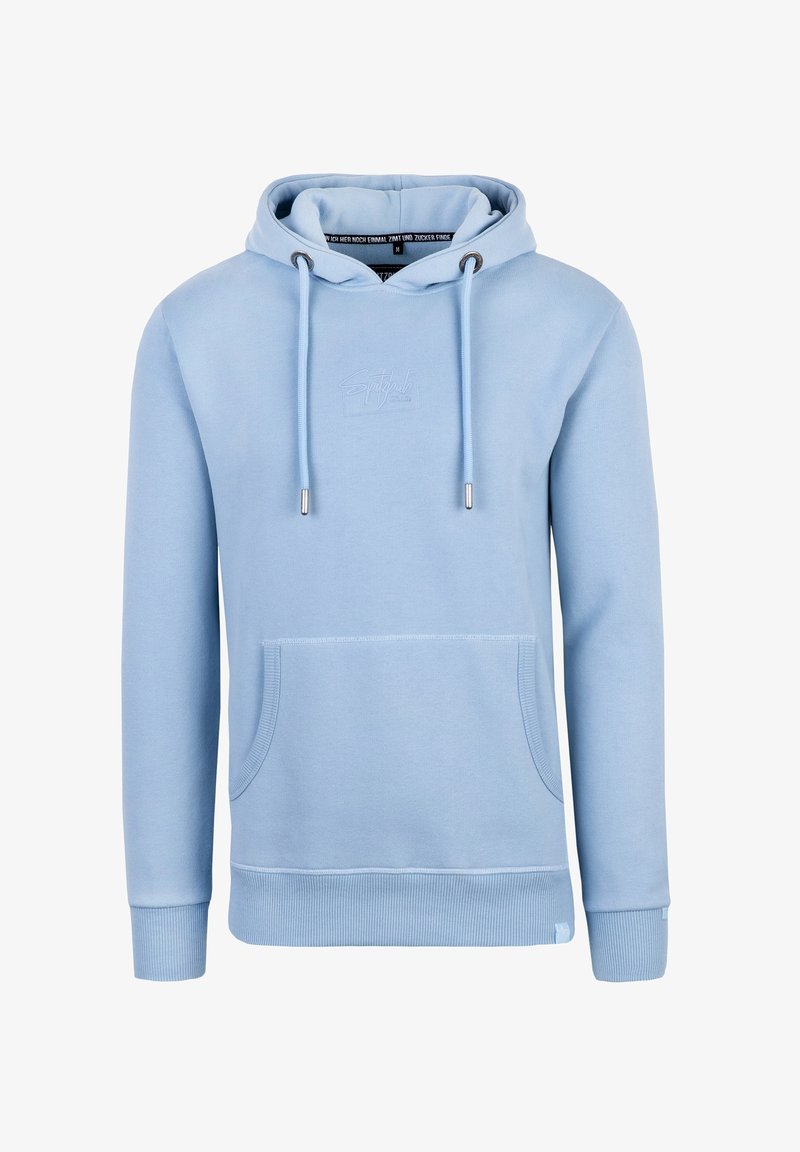 Sweat à capuche bleu clair avec poche avant, cordons de serrage, poignets et ourlet côtelés, et logo brodé discret sur la poitrine.