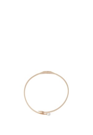 Collier ras de cou en métal au design circulaire lisse, avec un accent pointu et un petit détail en perle ronde. Couleur or clair.